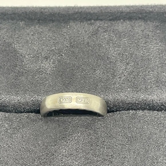 David Yurman Men’s Sterling Silver Ring - Picture 7 of 8